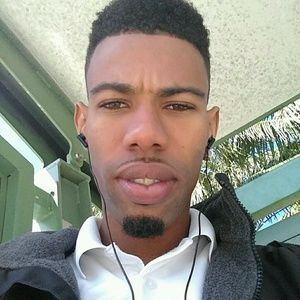 Meet your Posher, Claude